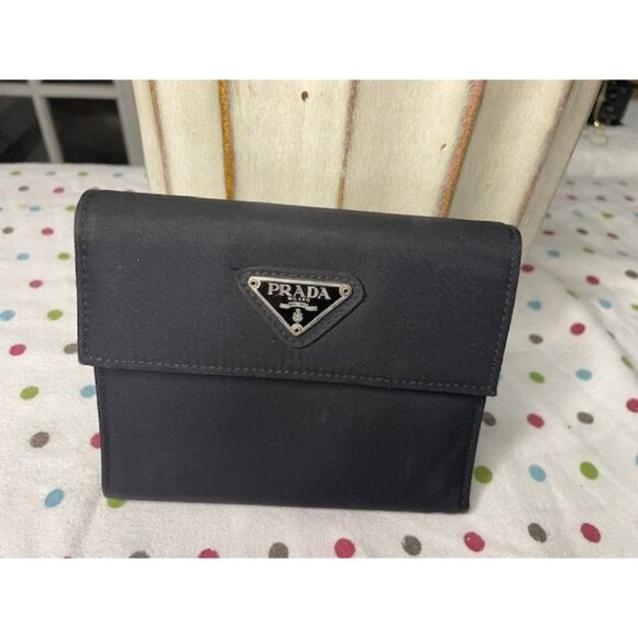 Prada Black Nylon & Saffiano Leather Bifold Wallet with Logo Plaque - Picture 1 of 7